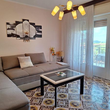 Apartment Parenzana Bibali 65 A 52460-布耶 外观 照片