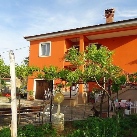 Apartment Parenzana Bibali 65 A 52460-布耶 外观 照片