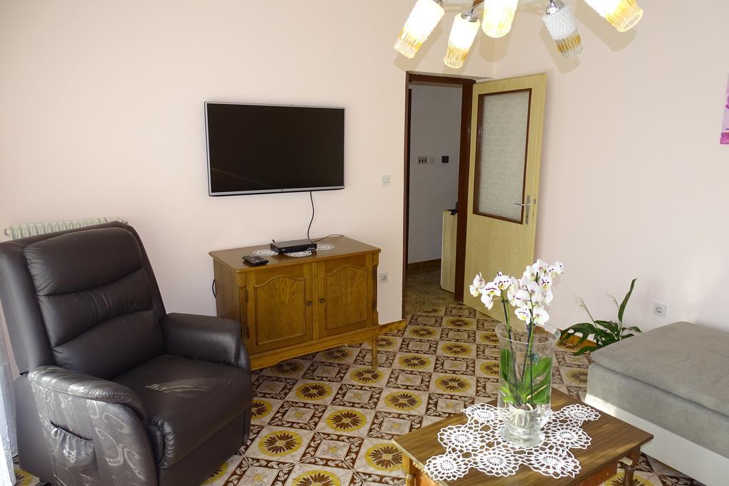 Apartment Parenzana Bibali 65 A 52460-布耶 外观 照片