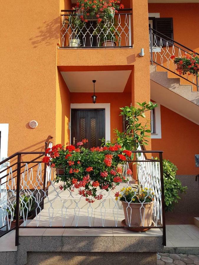 Apartment Parenzana Bibali 65 A 52460-布耶 外观 照片